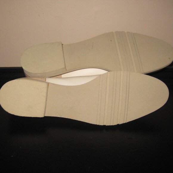 NWOT Ferragamo SPECTATOR 2 Tone Wingtip Tie Loafer Ivory Taupe Size 8 2A - Picture 6 of 8